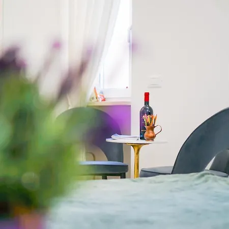 Poppea Domus Romae فندق