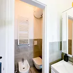 Poppea Domus Romae Hotel *
