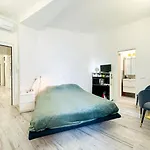 Poppea Domus Romae Hotel *