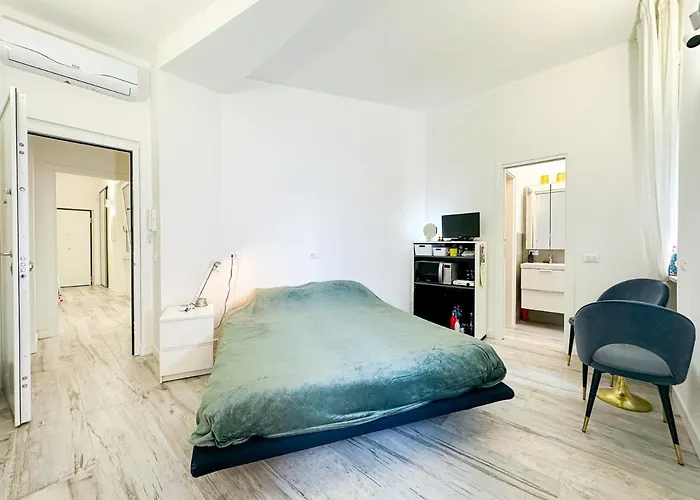 Poppea Domus Romae Hotel *